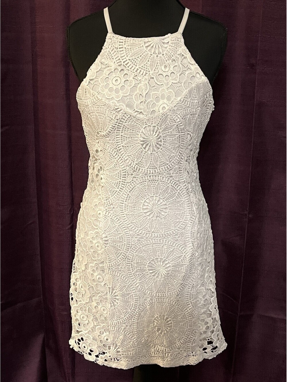 Francesca’s Halter Lace Trimmed A-Line Dress White Size M Zip Beach Summer